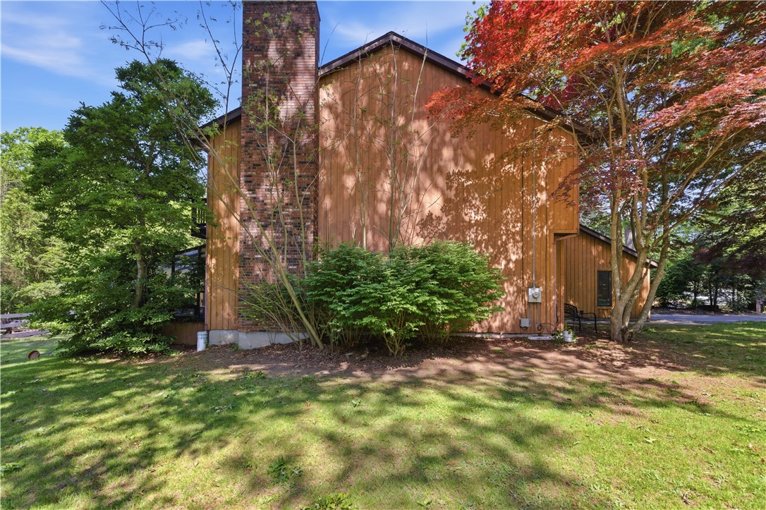 25 Vezina Drive
