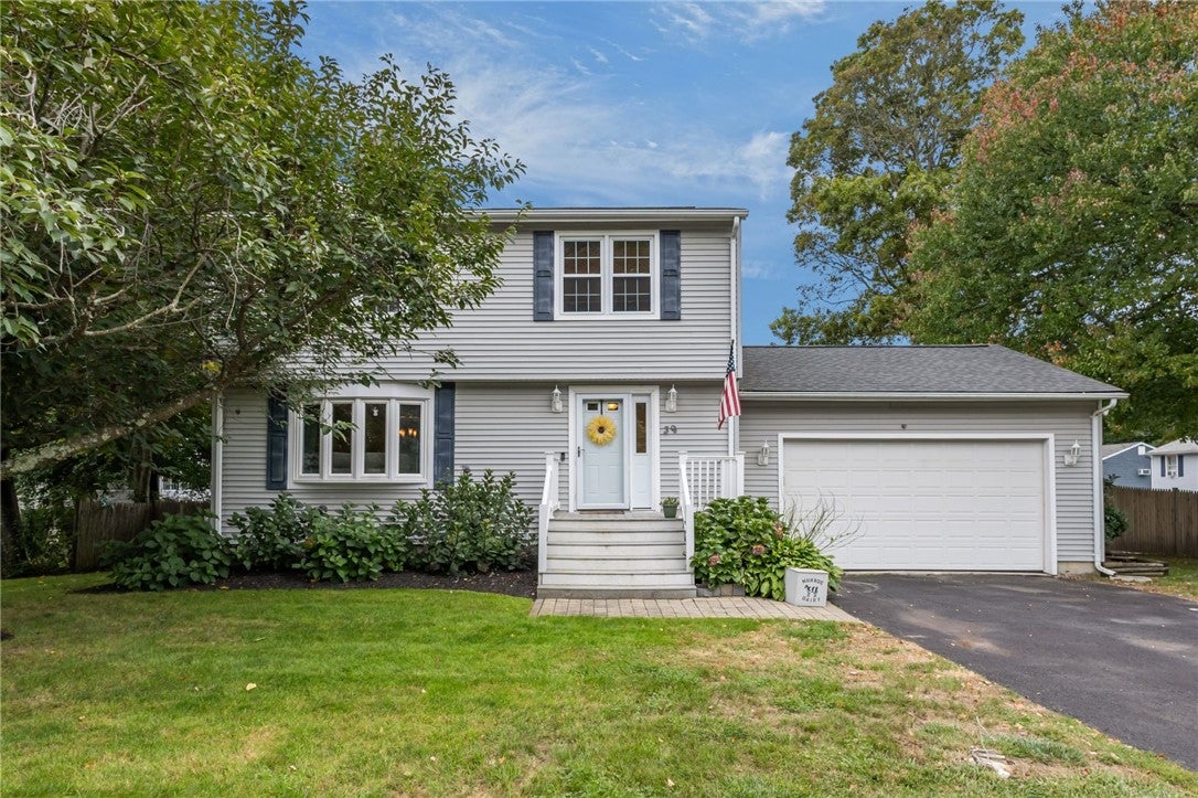 39 Whispering Pines