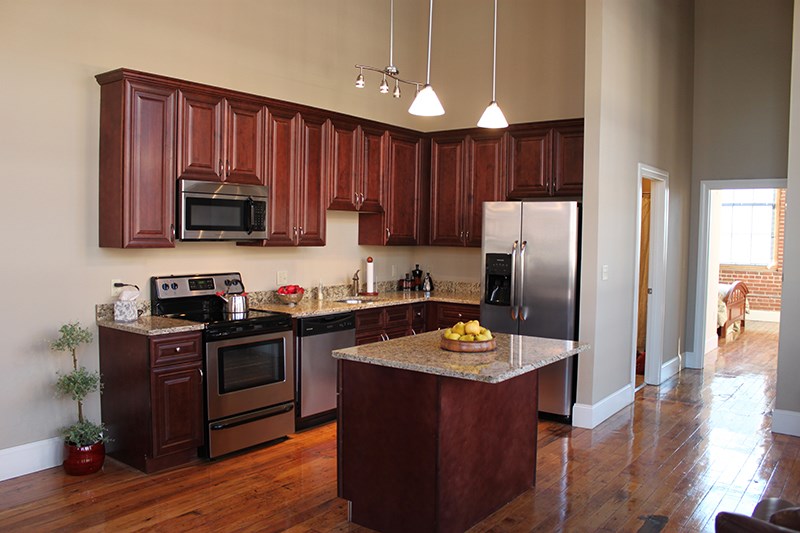 413 CENTRAL Avenue 3-013