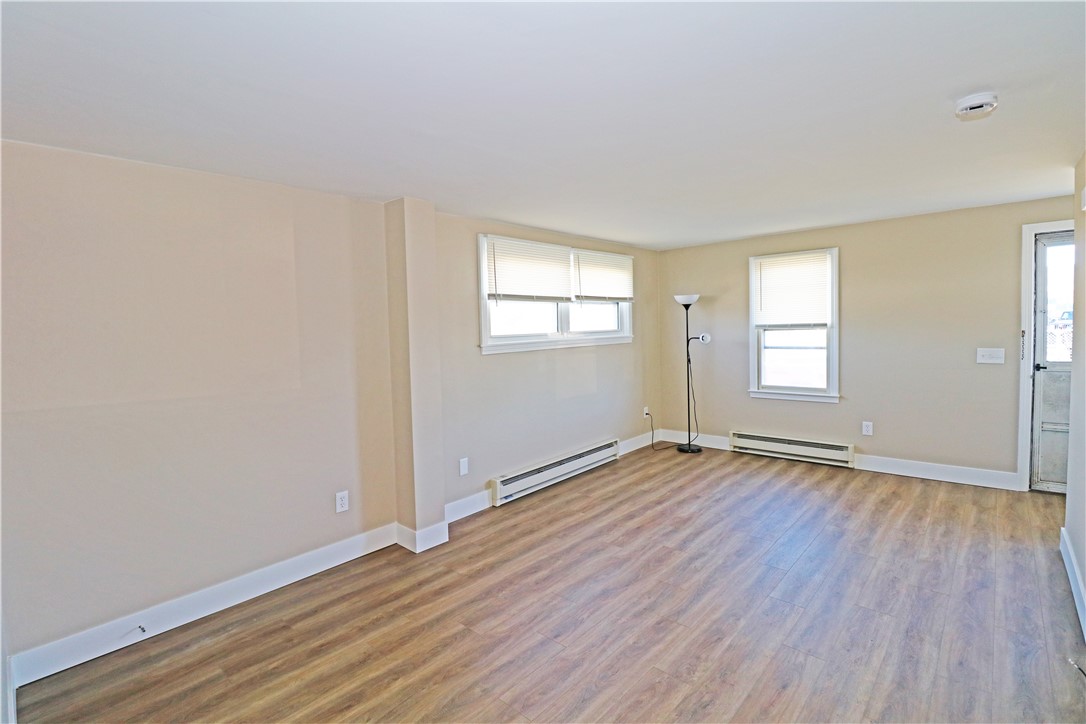 16 Race Street 2