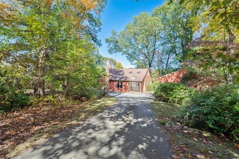 10 Midway Street Scituate RI 02857