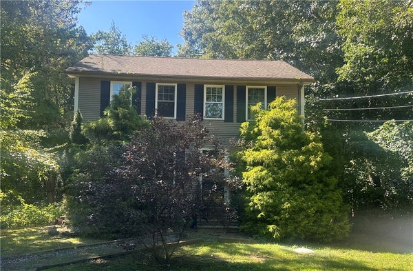 15 STAG HEAD DR, PASCOAG, RI 02859 - Image a7ca1a0ad1f45314caa1fa055a7e120d/20910320