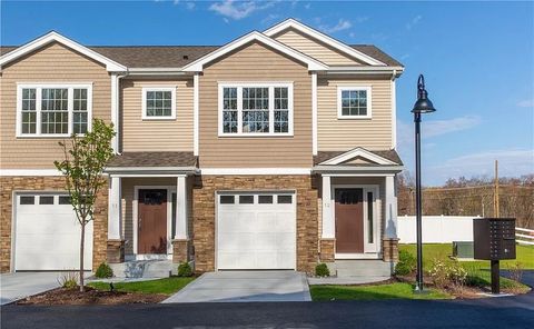 25 Franklin Road 12 East Greenwich RI 02818