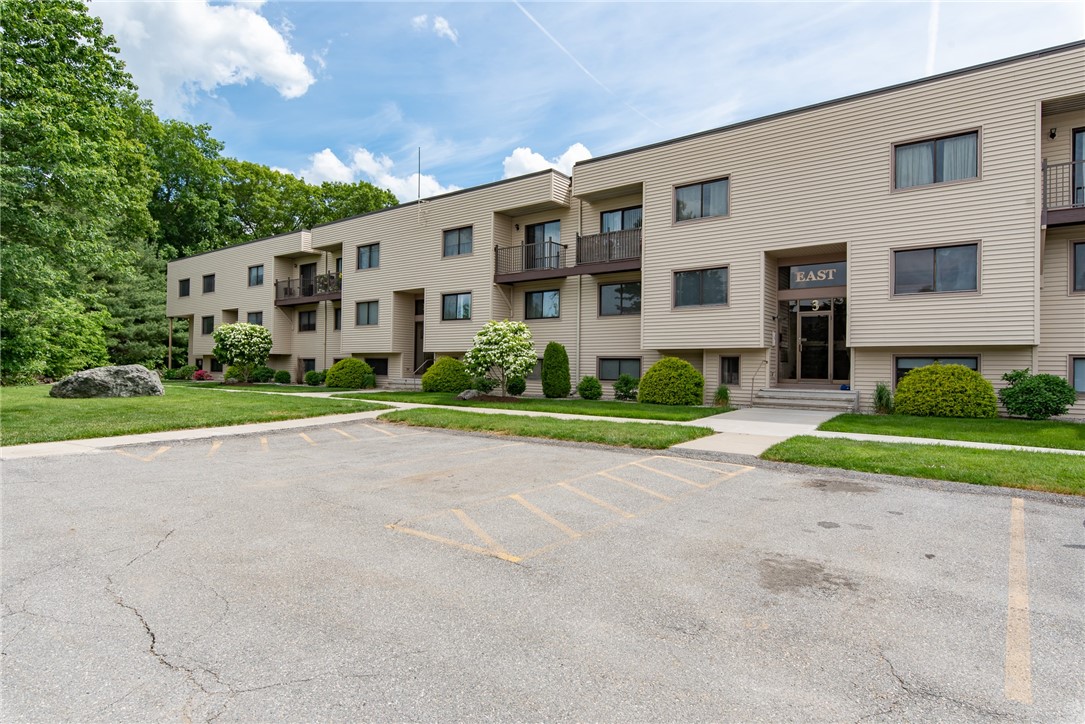 196 Old River Road 3B East