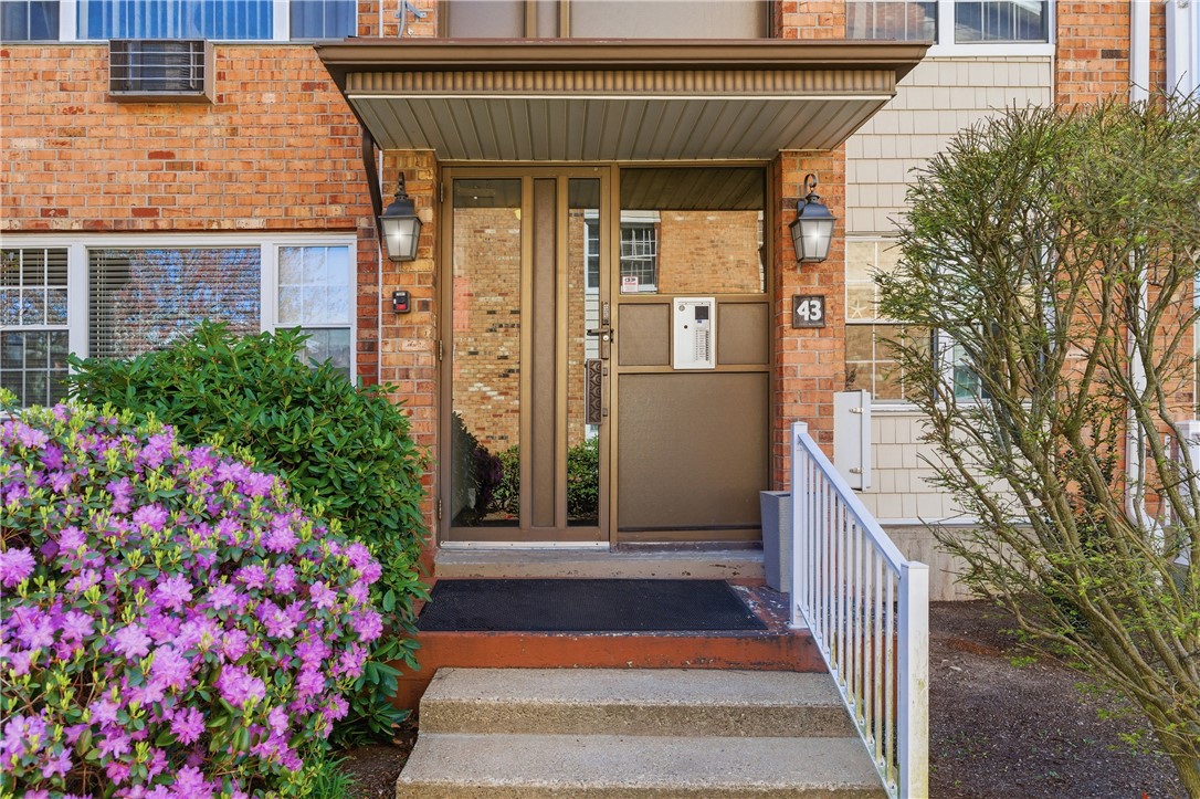 43 Bullocks Point Avenue 8B