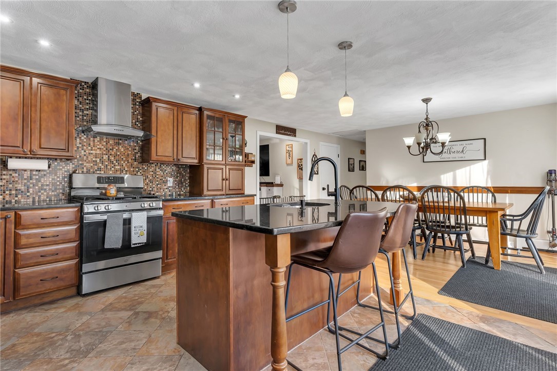 62 Canonchet Trail