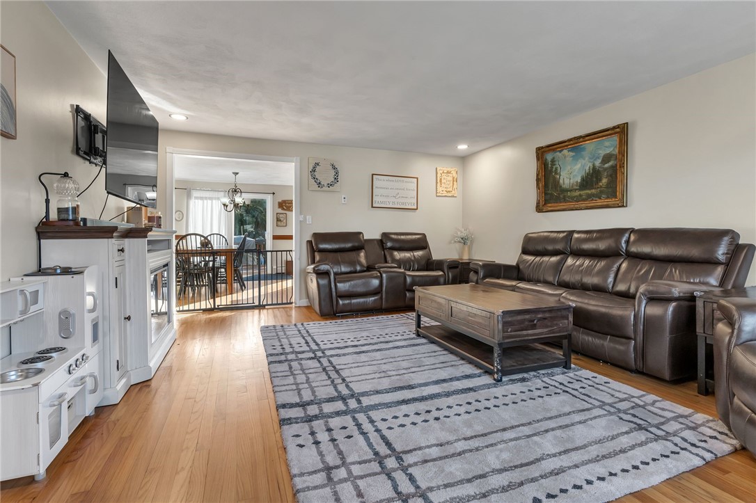 62 Canonchet Trail