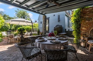 Newport, Rhode Island, 02840, United States, 3 Bedrooms Bedrooms, ,2 BathroomsBathrooms,Residential,Active,2041403