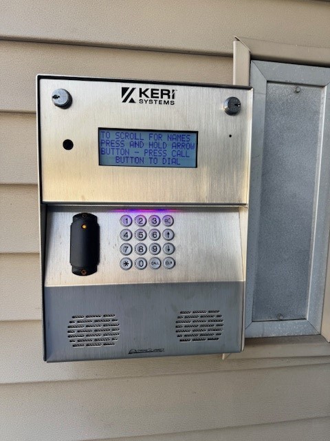 Cranston, Rhode Island 02910, United States, 2 Bedrooms Bedrooms, ,1 BathroomBathrooms,Residential,Active,87455