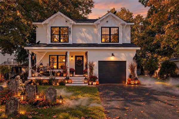 ADDRESS PRIVATE, WALPOLE, MA  - Image a8c35dbda032f9c48be5af5f3065d186/415456095