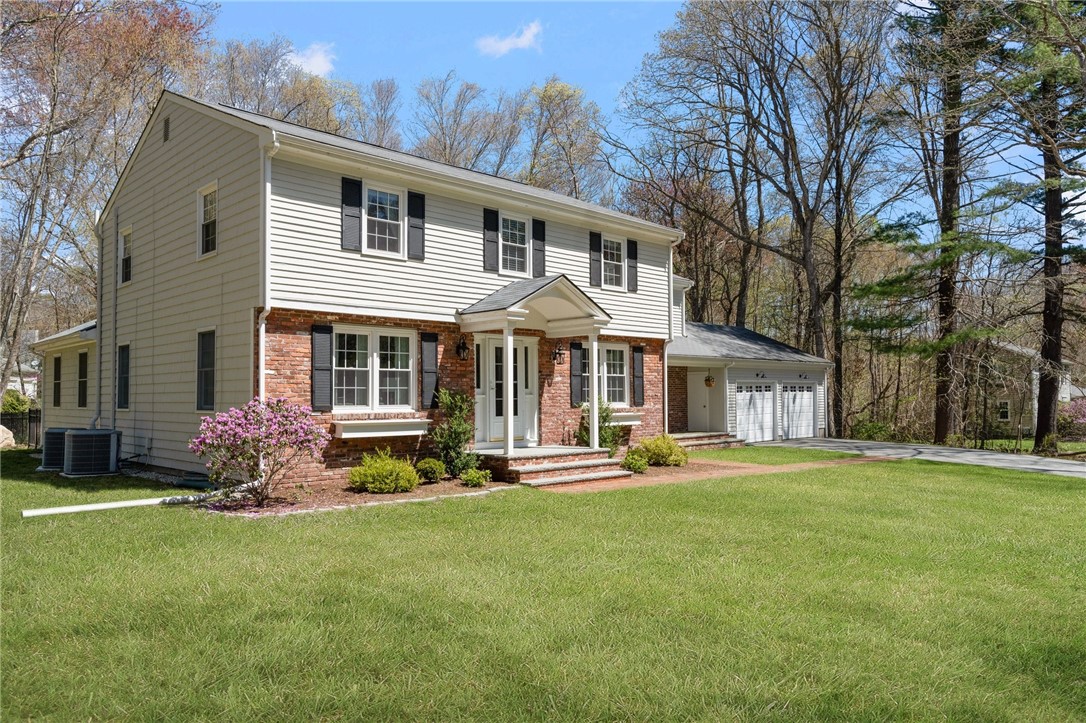 15 Arrowhead Trail
