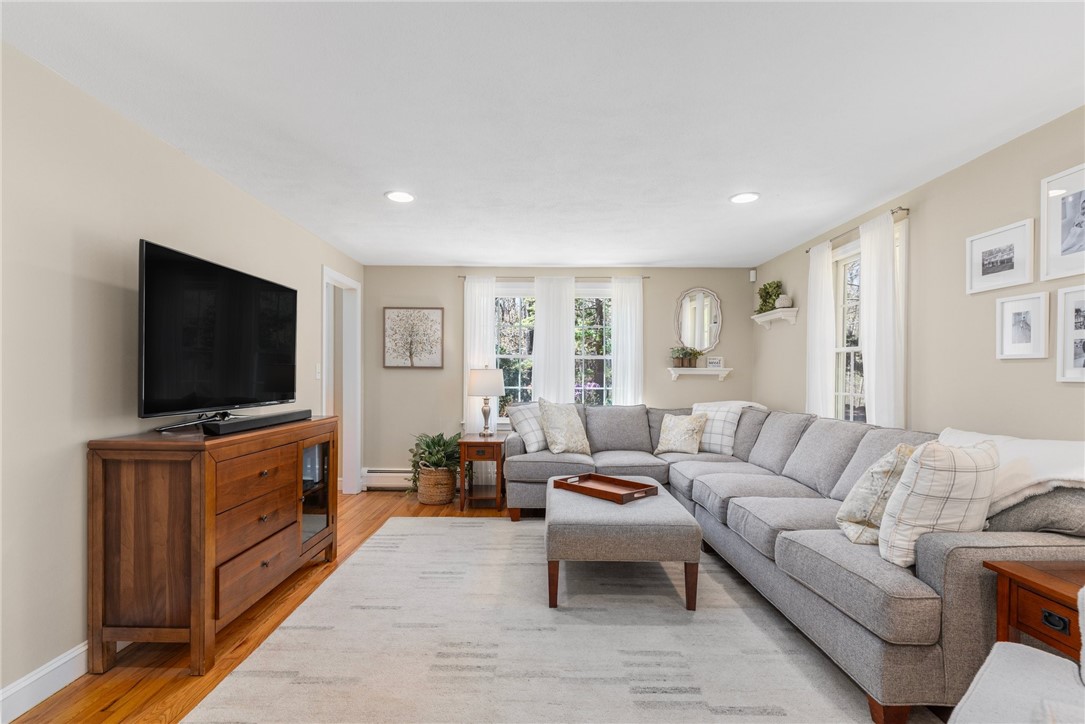 15 Arrowhead Trail