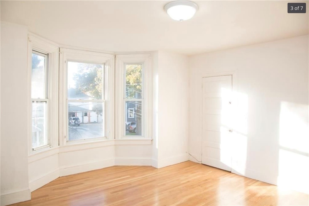 87 Oakland Avenue