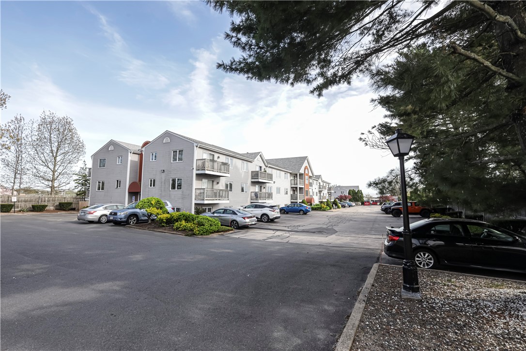 728 Beverage Hill Avenue 10