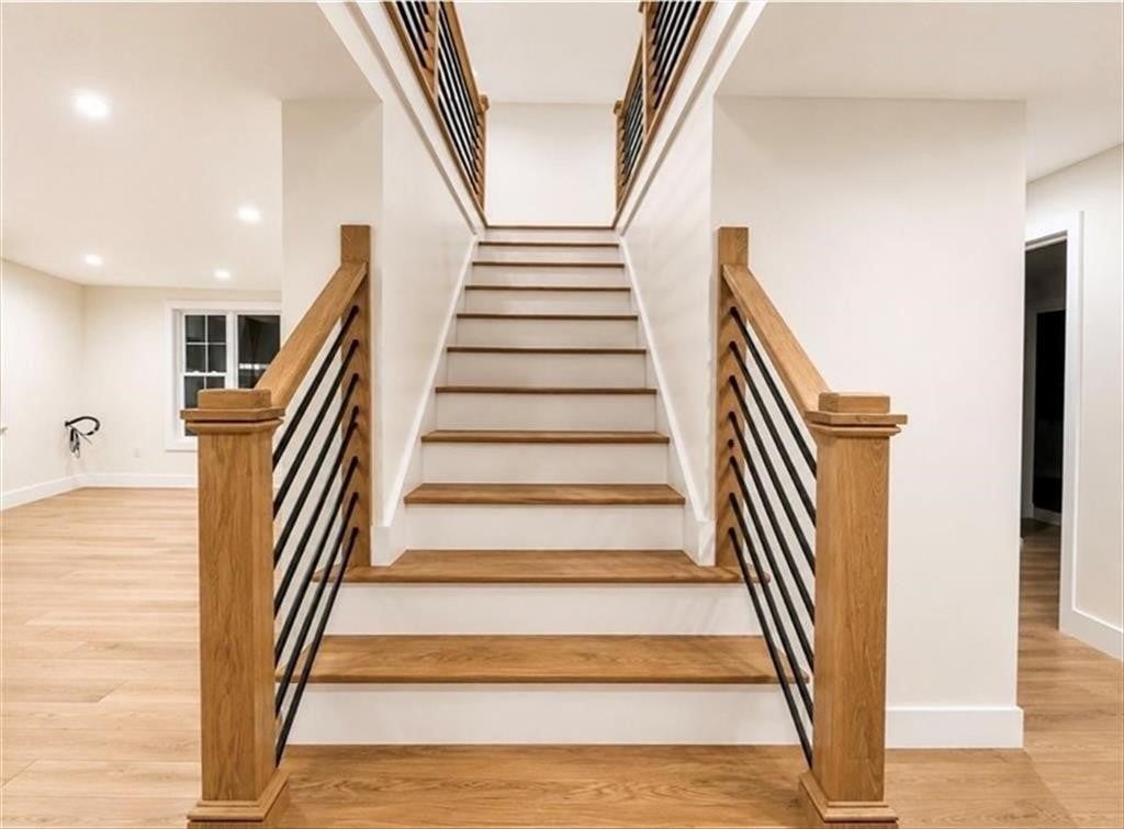 4 Helena Way