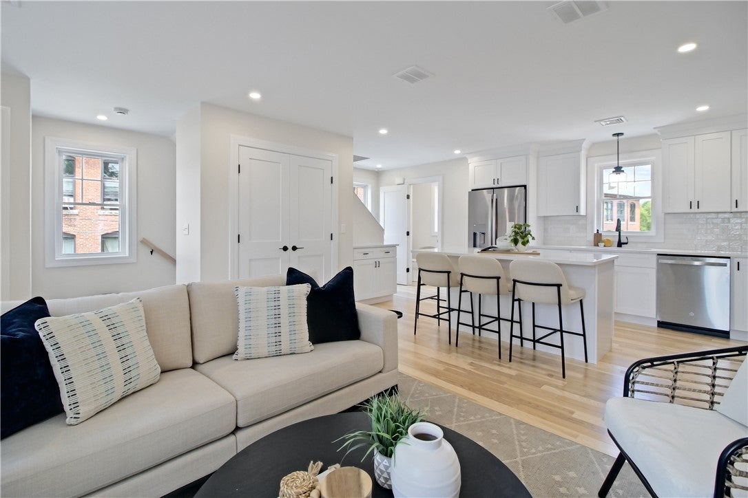 85 Croade Street