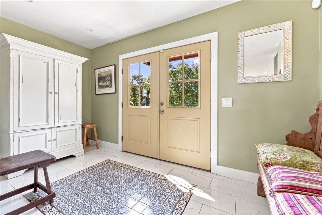 224 Greenhouse Road