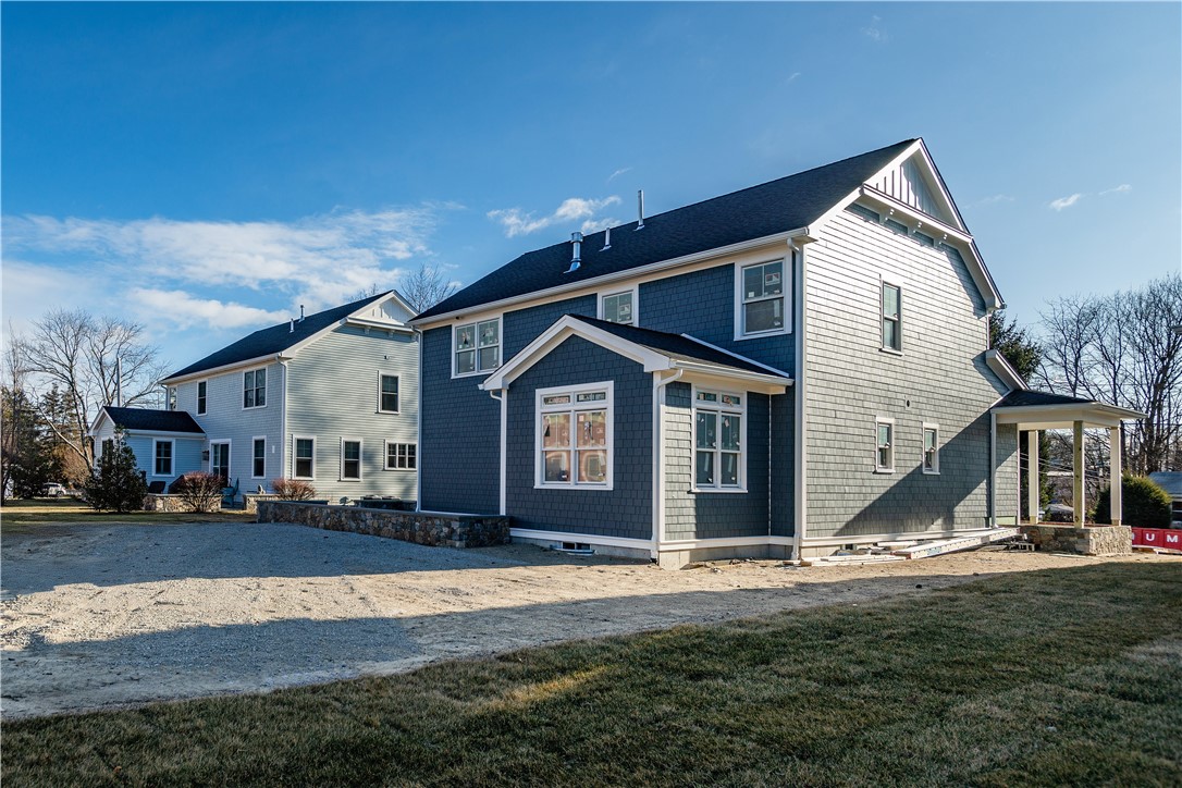 15 Cora Street