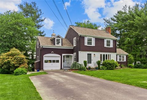 Single Family Residence in Cranston RI 22 Blue Gentian Road.jpg