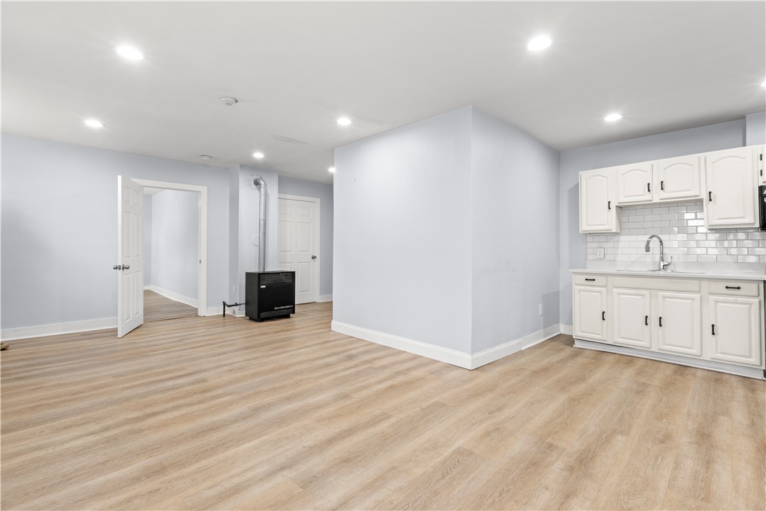 152 Washington Street