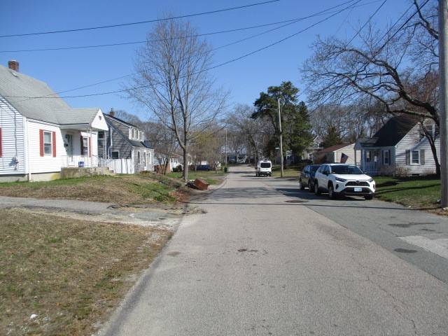 48 WESLEYAN Avenue