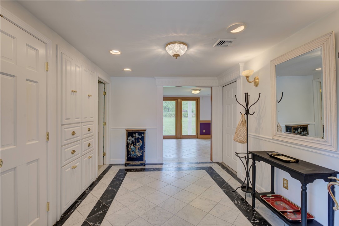 23 Pine Top Road