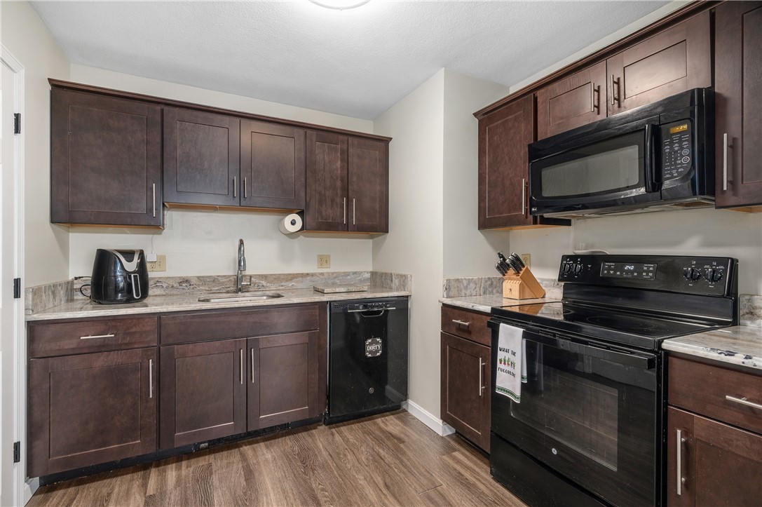 200 Manville Hill Road 64C