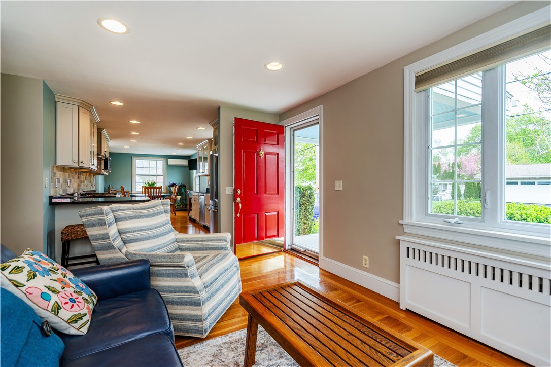 42 Grasslands Road