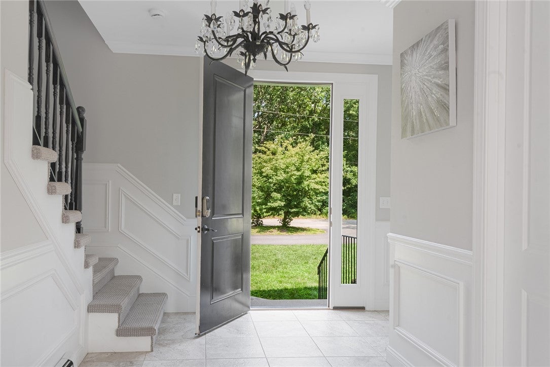 12 Woodlake Drive