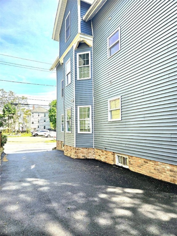 90 Grove Street