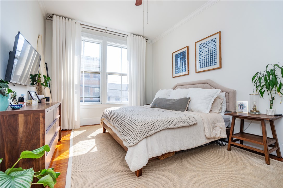 East Greenwich, Rhode Island 02818, United States, 2 Bedrooms Bedrooms, ,1 BathroomBathrooms,Residential,Pending,115553