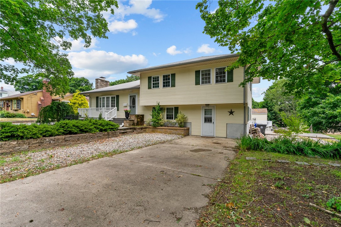 203 PULASKI Street