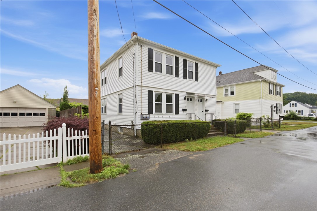 18 Jackson Avenue 20