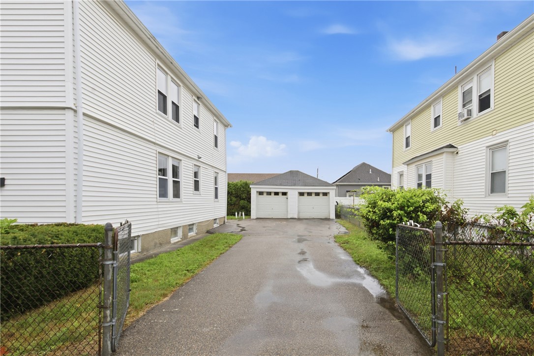 18 Jackson Avenue 20