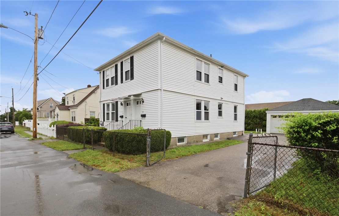 18 Jackson Avenue 20