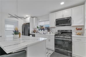 215 Kenyon Avenue