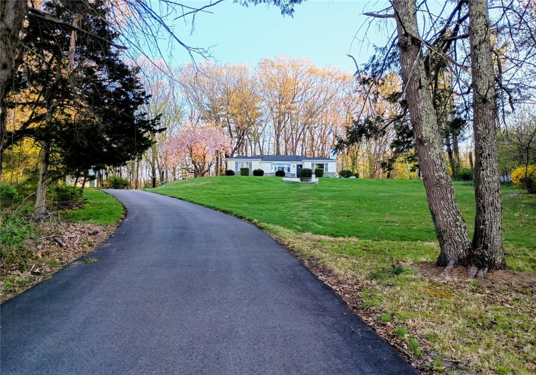 6 Old Pound Hill Road