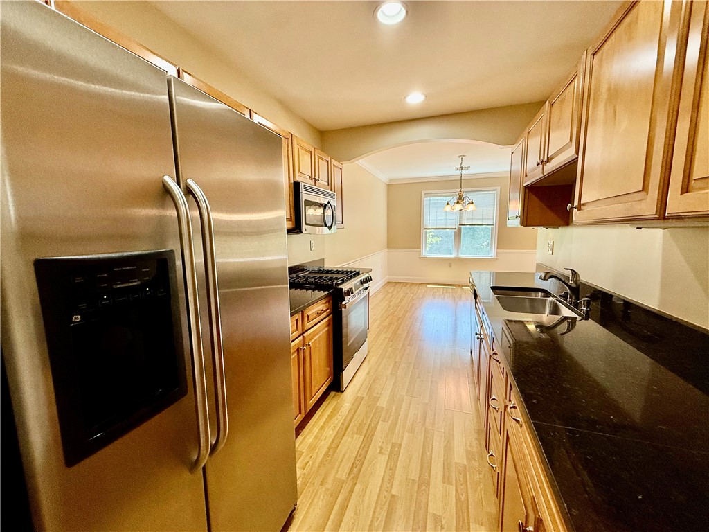 70 Turner Street B-8