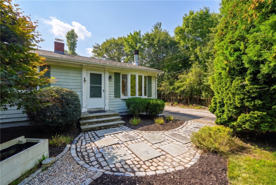 455 South Lake Road