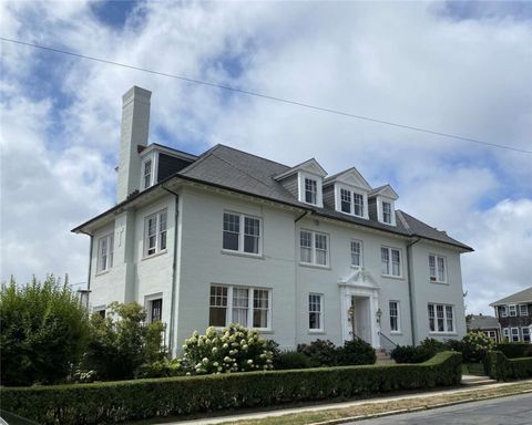 2 Harrison Avenue Newport RI 02840