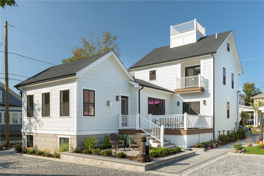 East Greenwich, Rhode Island 02818, United States, 1 Bedroom Bedrooms, ,2 BathroomsBathrooms,Residential,Active,40490