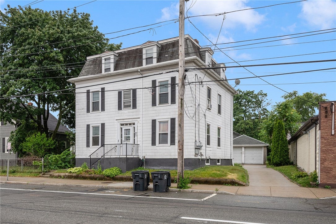 339 Waterman Avenue