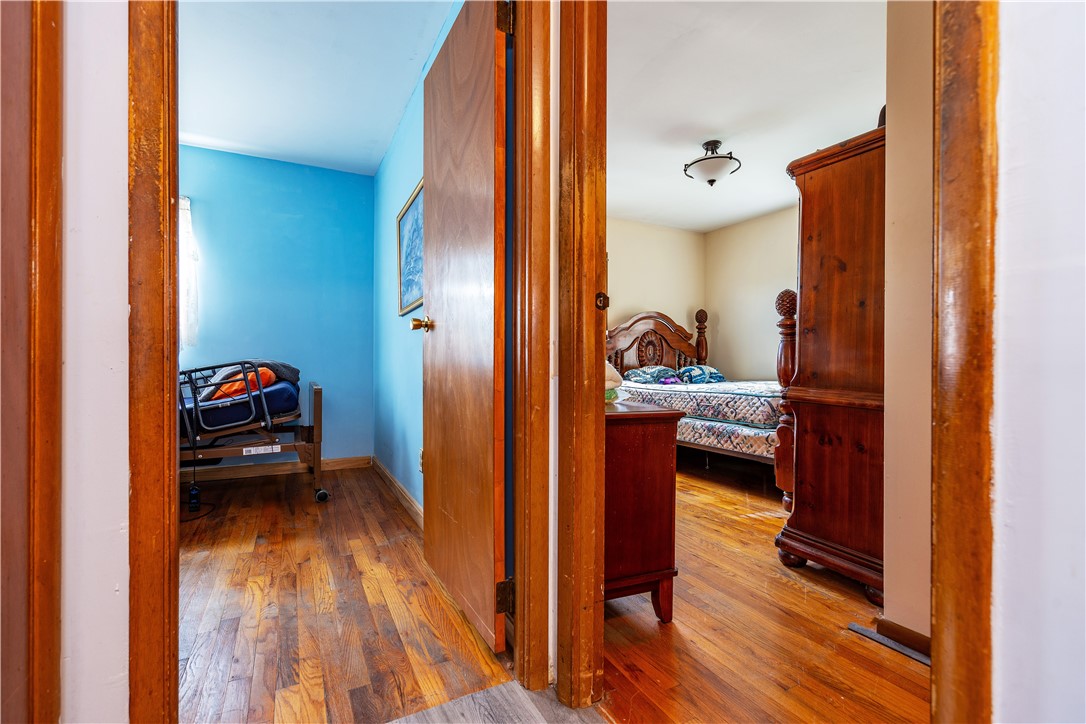 East Providence, Rhode Island 02914, United States, 4 Bedrooms Bedrooms, ,2 BathroomsBathrooms,Residential,Active,149200