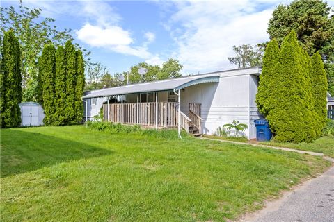 19 Cathy Circle, Portsmouth, RI 02871 - #: 1385554