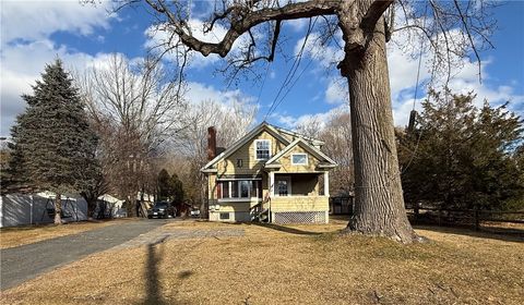 495 GREAT Road Lincoln RI 02865