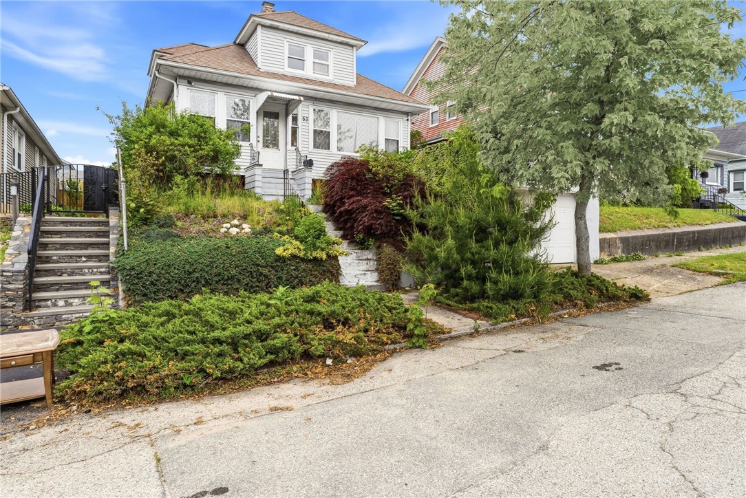 53 Netherlands Avenue