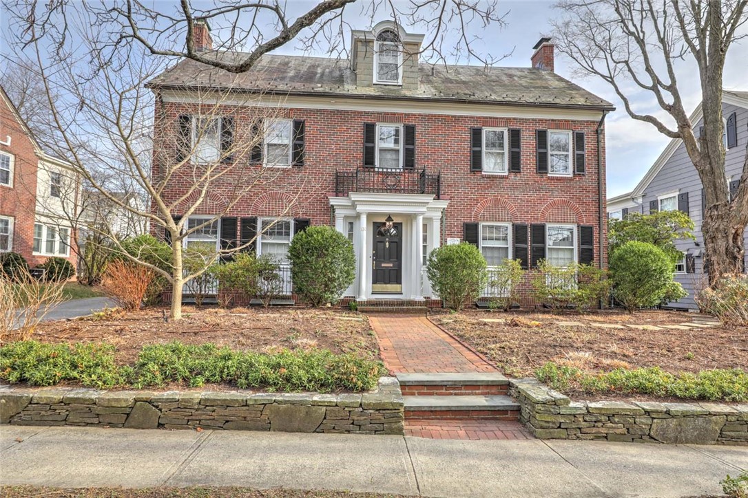 131 Laurel Avenue