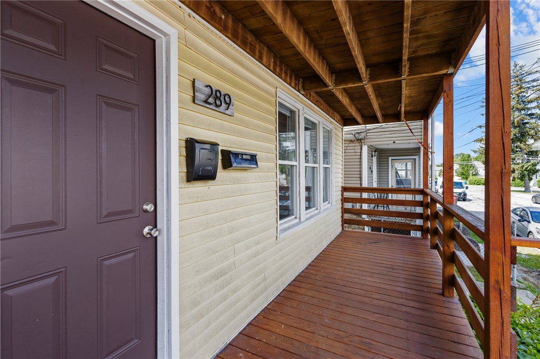 289 Mowry Street