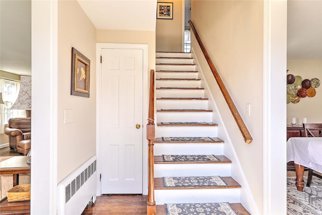 11 Pine Avenue