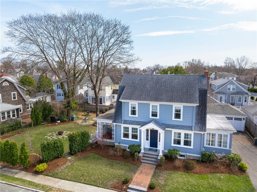 15 Rosewood Avenue
